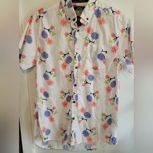 FIVE POINT INDUSTRIAL White With Pineapples And Martinis Mens M Slim Fit Flex